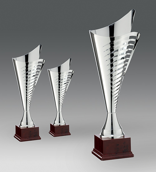 Puchar 1418 3, &oslash;23, h.61 puchary statuetki medale