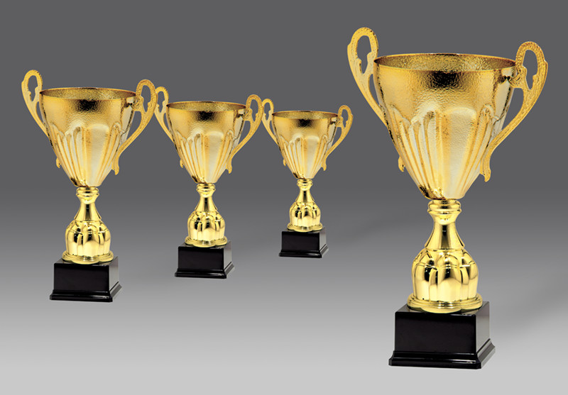 Puchar G24115 4, &oslash;18, h.42 puchary statuetki medale