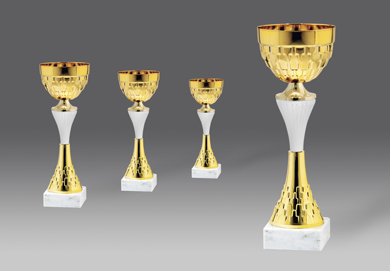Puchar G24379 4, &oslash;12, h.34 puchary statuetki medale
