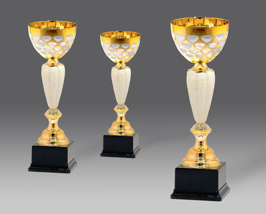 Puchar G26308 3, &oslash;12, h.38 puchary statuetki medale